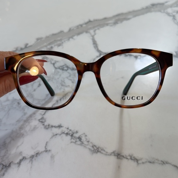 GG G u c c i Tortoise Shell Eyeglasses - Picture 5 of 9